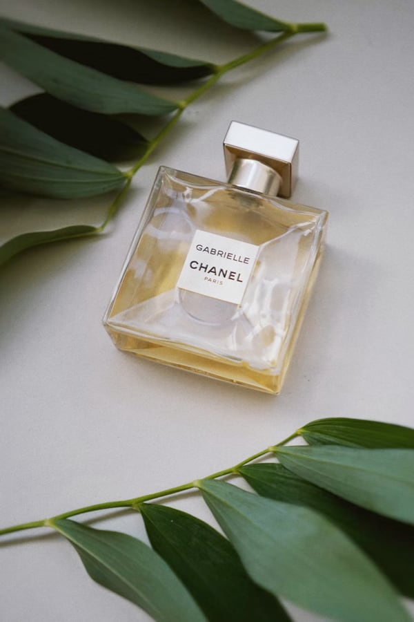 chanel perfume desktop jpg